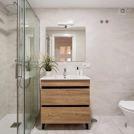 Vibes - Monsanto House Lisboa