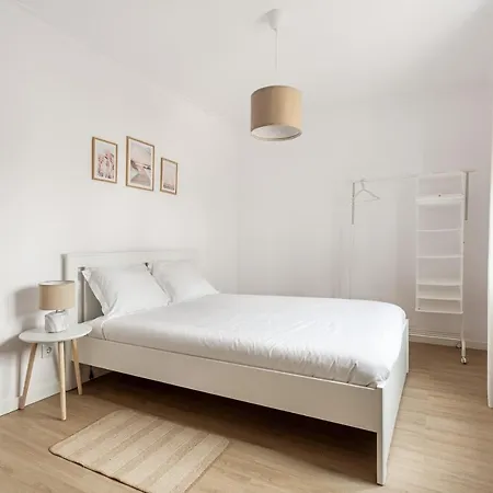 Apartman Vibes - Monsanto House *