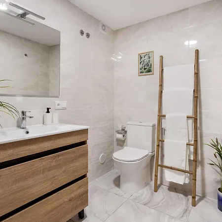 Vibes - Monsanto House Apartment *