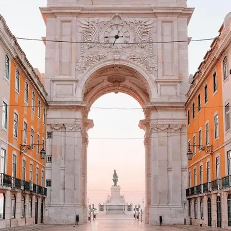 Vibes - Monsanto House